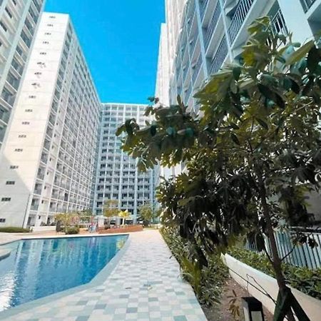 Deluxe Suites Razelles 2 At Shore 2 Residences Tower 1 Pasay Extérieur photo