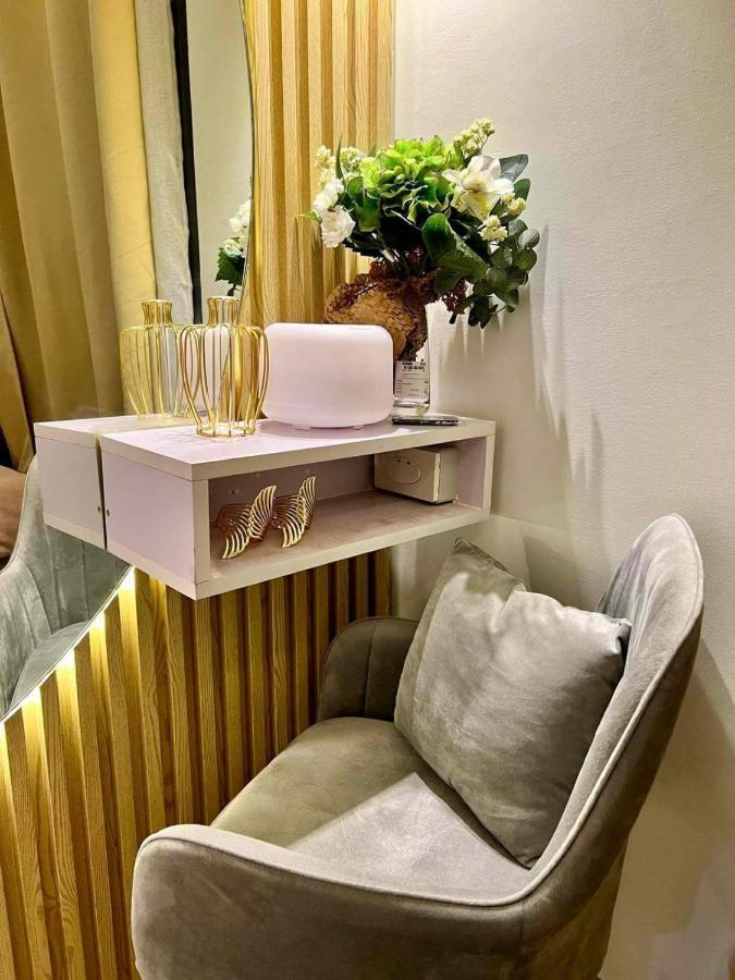 Deluxe Suites Razelles 2 At Shore 2 Residences Tower 1 Pasay Extérieur photo