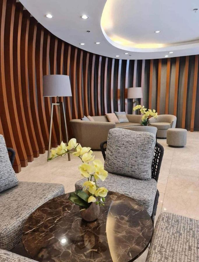 Deluxe Suites Razelles 2 At Shore 2 Residences Tower 1 Pasay Extérieur photo