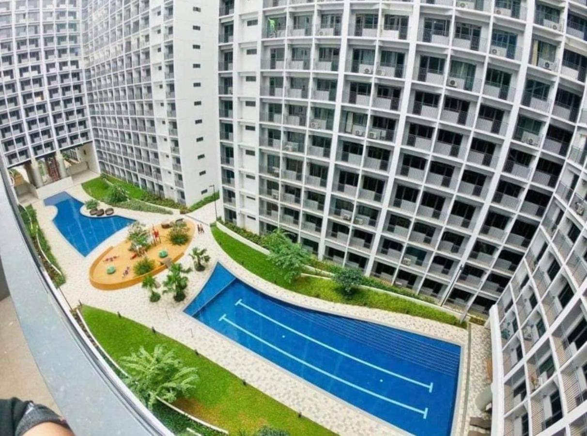Deluxe Suites Razelles 2 At Shore 2 Residences Tower 1 Pasay Extérieur photo