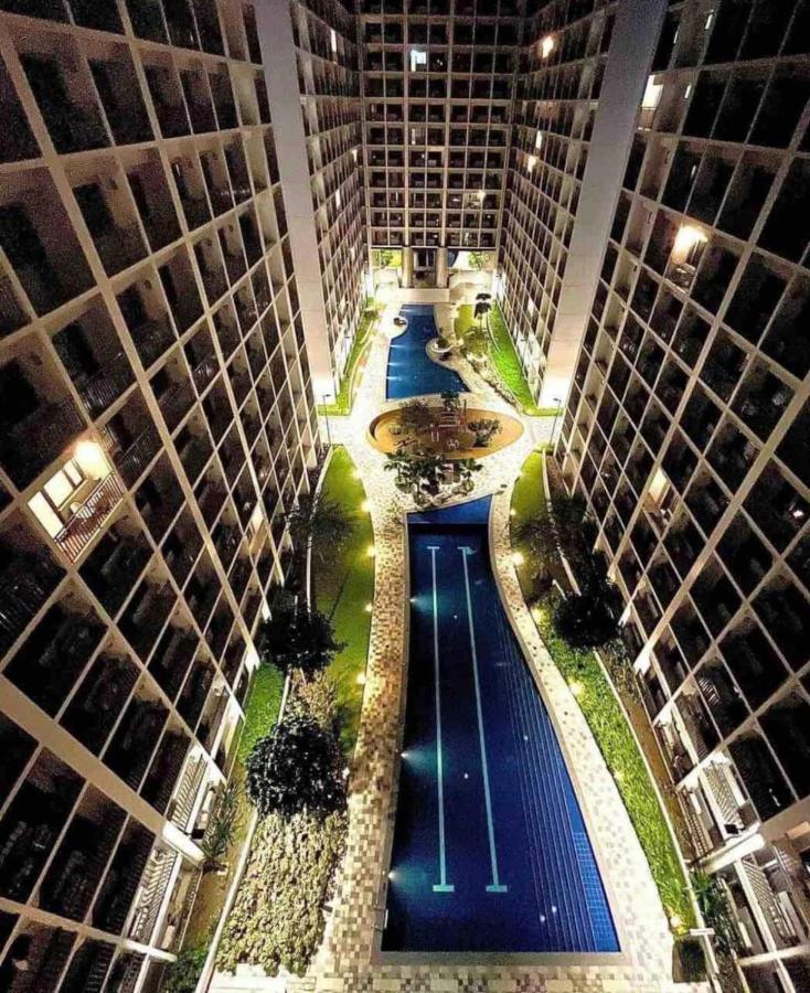 Deluxe Suites Razelles 2 At Shore 2 Residences Tower 1 Pasay Extérieur photo