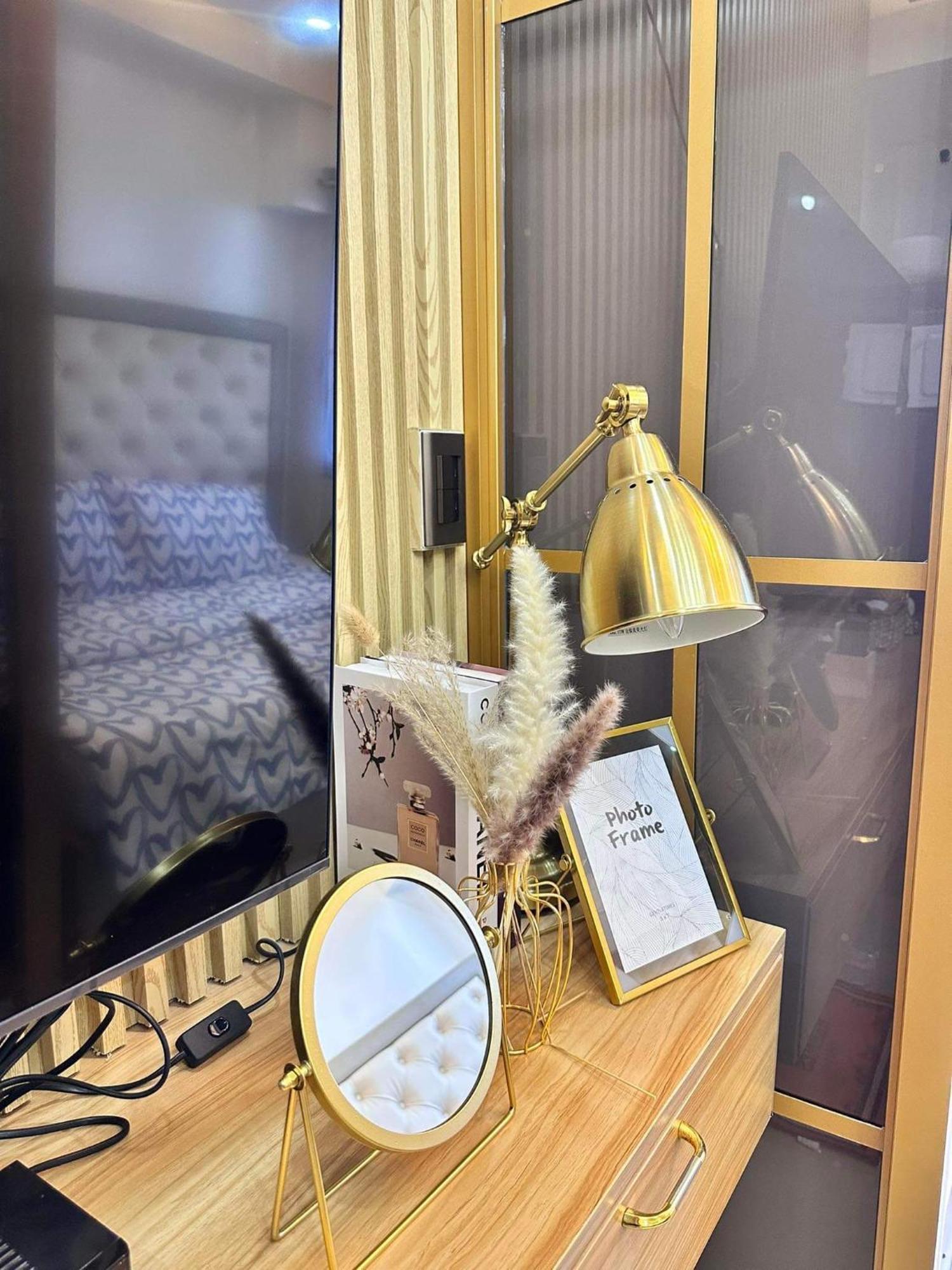 Deluxe Suites Razelles 2 At Shore 2 Residences Tower 1 Pasay Extérieur photo