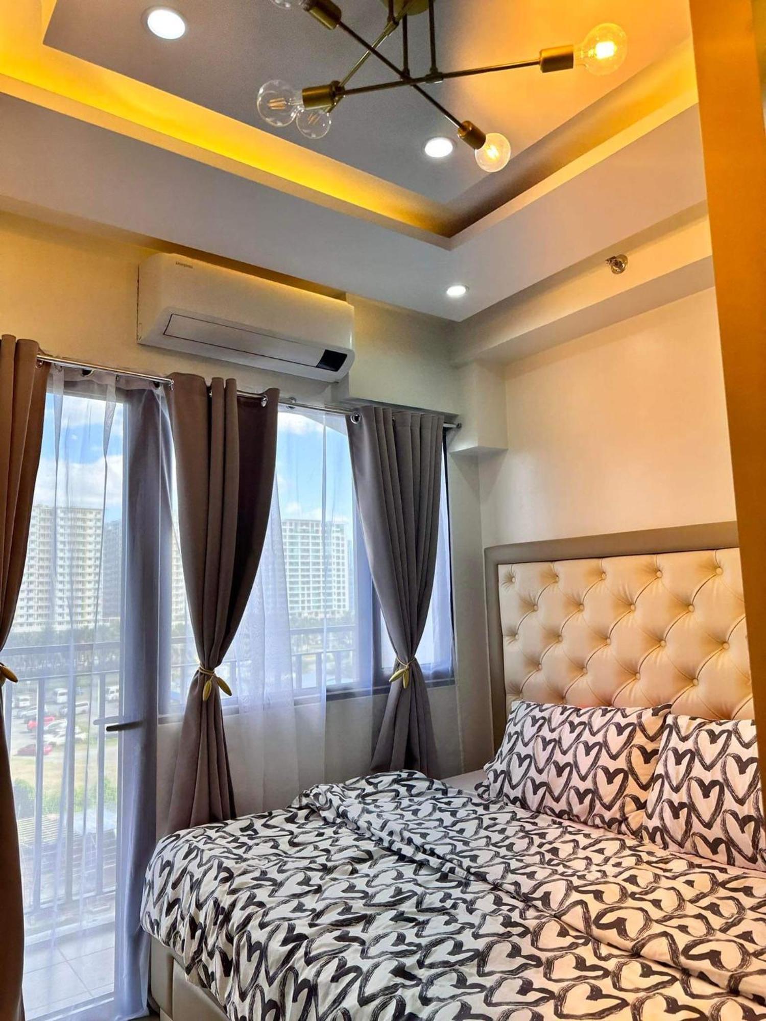 Deluxe Suites Razelles 2 At Shore 2 Residences Tower 1 Pasay Extérieur photo